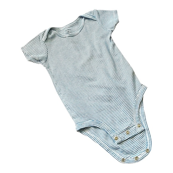 Carter’s casual one piece Boys 9 Months stripped white blue snaps cotton - Picture 3 of 9